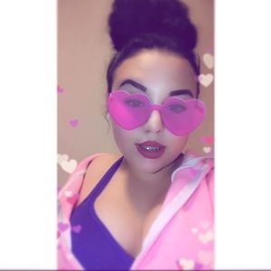 Meet your Posher, Maddie